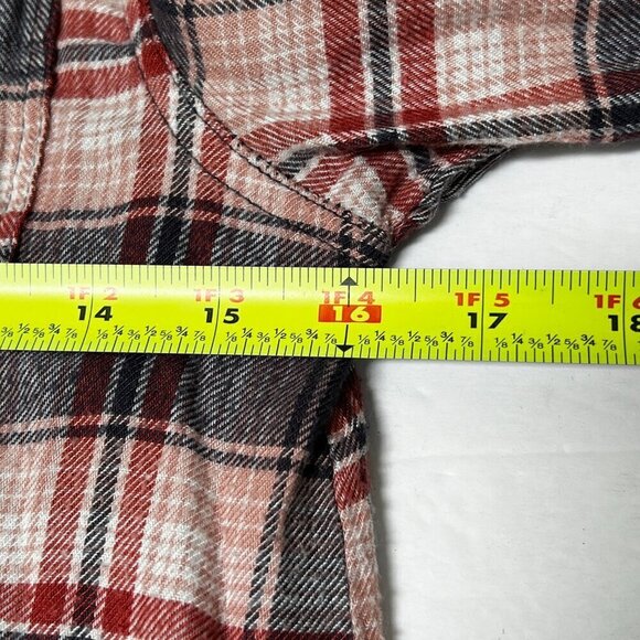 C&C California Women’s Long Sleeve Rayon Button Up Plaid Shirt Blouse Size M - Picture 5 of 7